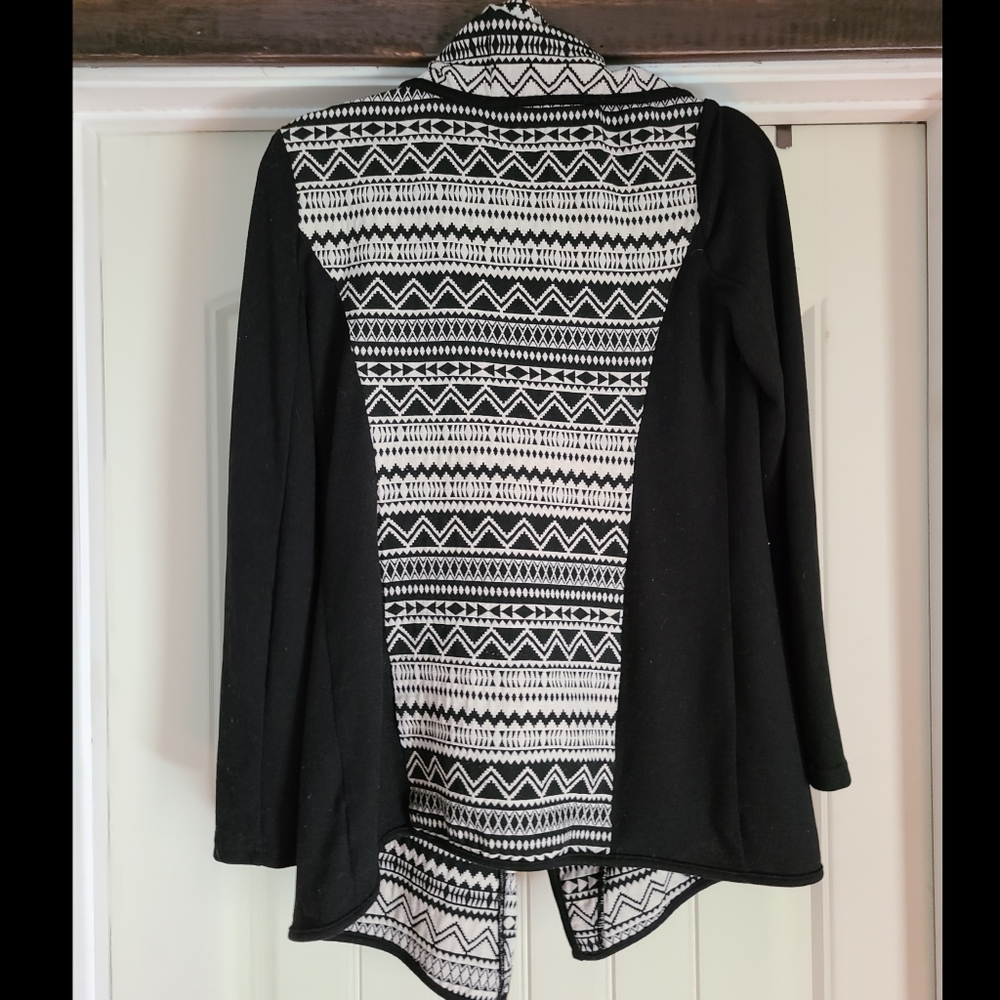Aztec Print Open Front Cardigan - image 4
